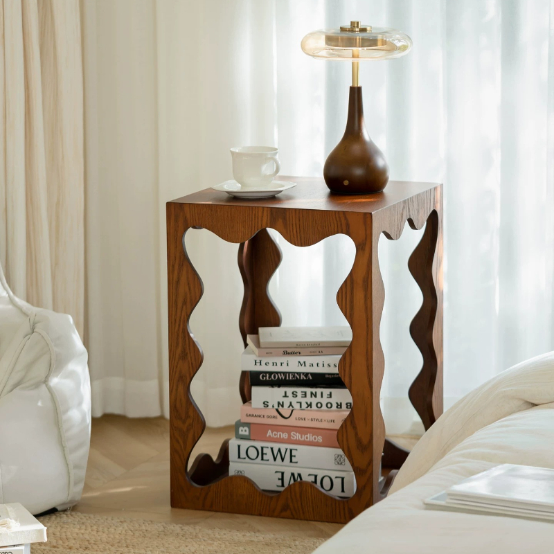 Mesa Auxiliar Baja de Madera Ú - Unique Table Accessories reseña y precio