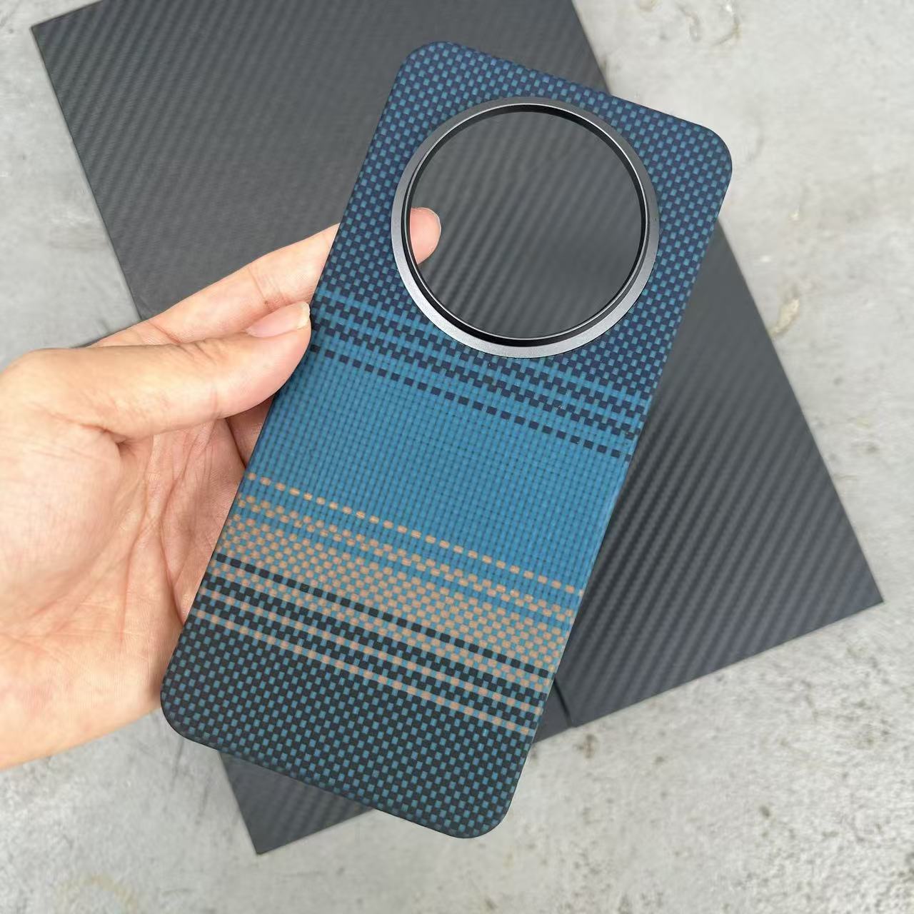 Fibra de carbono ultrafina par - Huawei Mate 60 reseña y precio